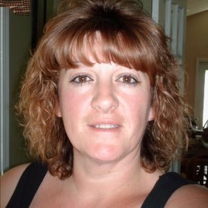 Meet your Posher, Elisa